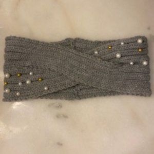 Janie Besner grey knit beaded head wrap